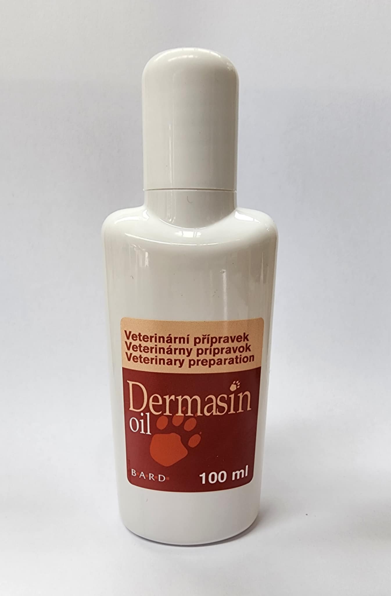 Dermasin Oil - For topical fungi, yeast infections of dogs and cats , including yeasty skin, feet and ears.